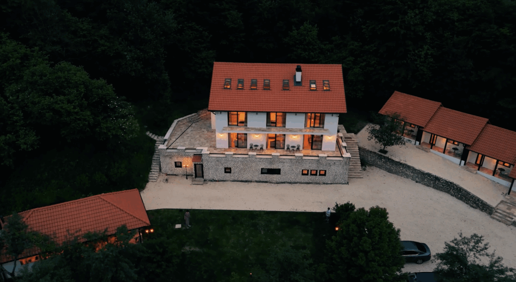 Domeniul Căprioara Savârşin 